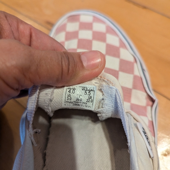 Vans checkerboard slip ons - Picture 4 of 5